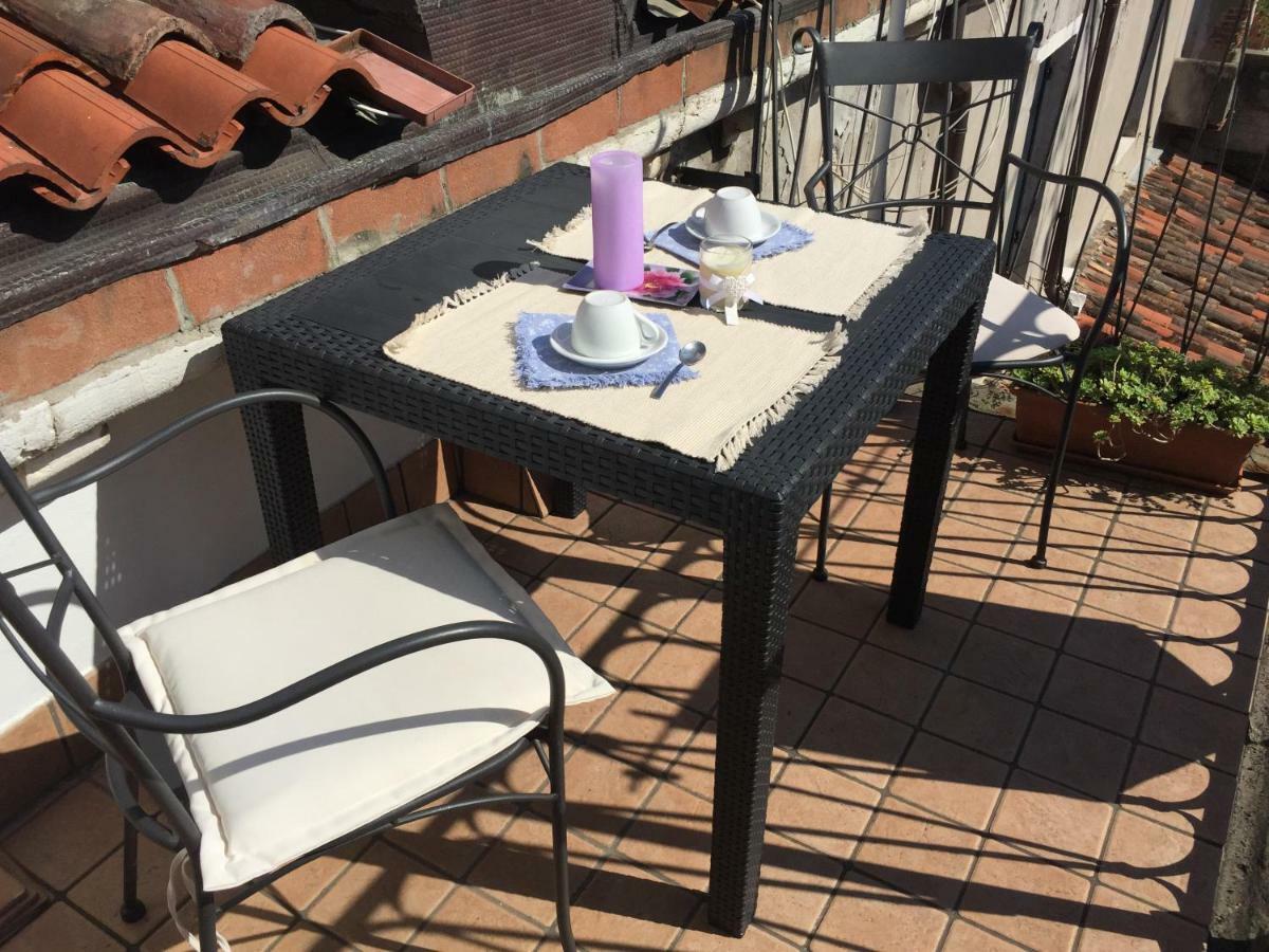 Romantic Rialto Apartment Venice Exterior photo